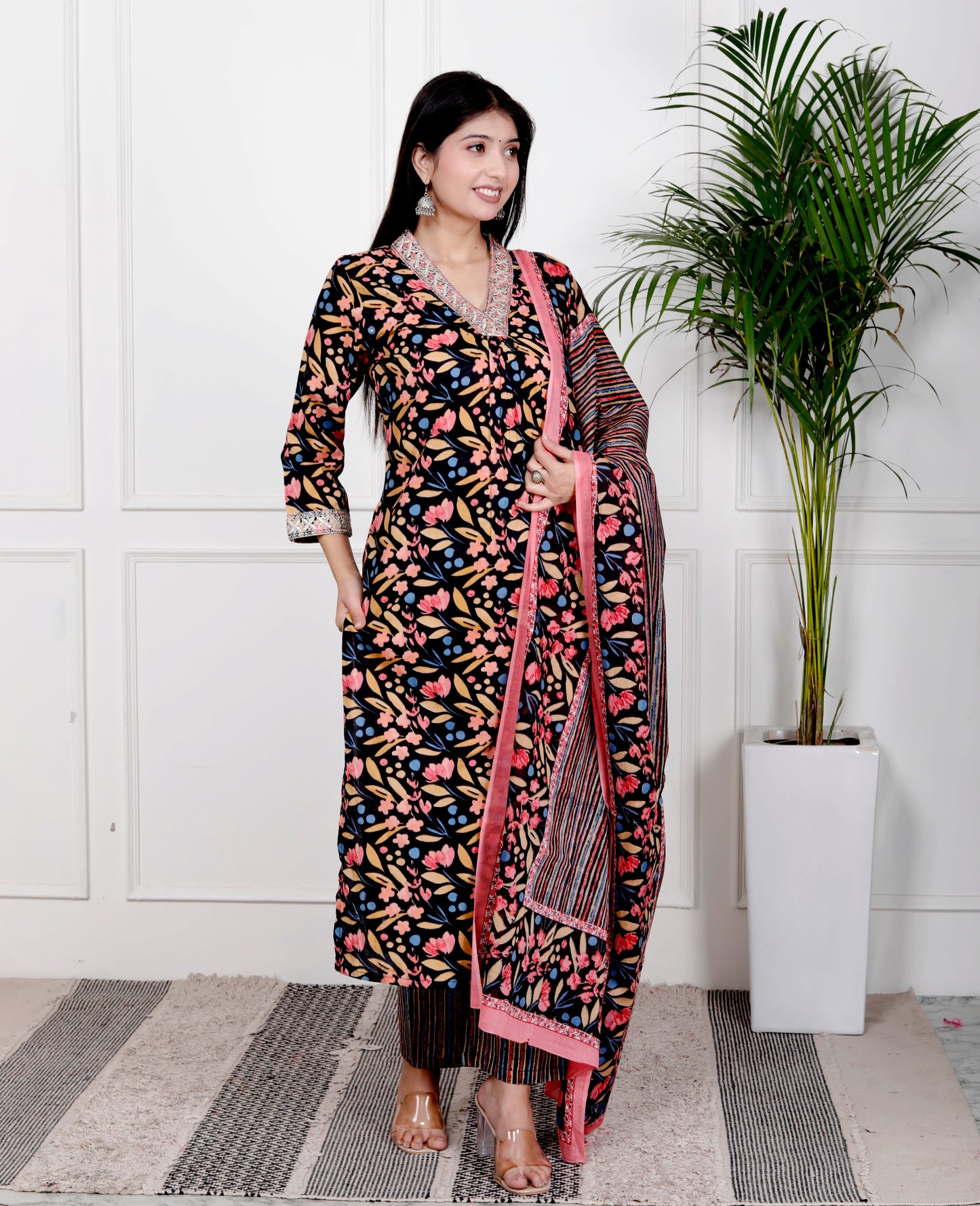 Black Cotton Printed Kurta Pant Set Dupatta with Embroidery work-800078