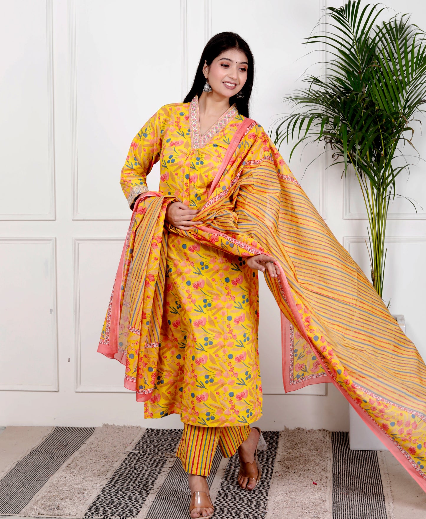 Yellow Cotton Printed Kurta Pant Set Dupatta with Embroidery work-800078