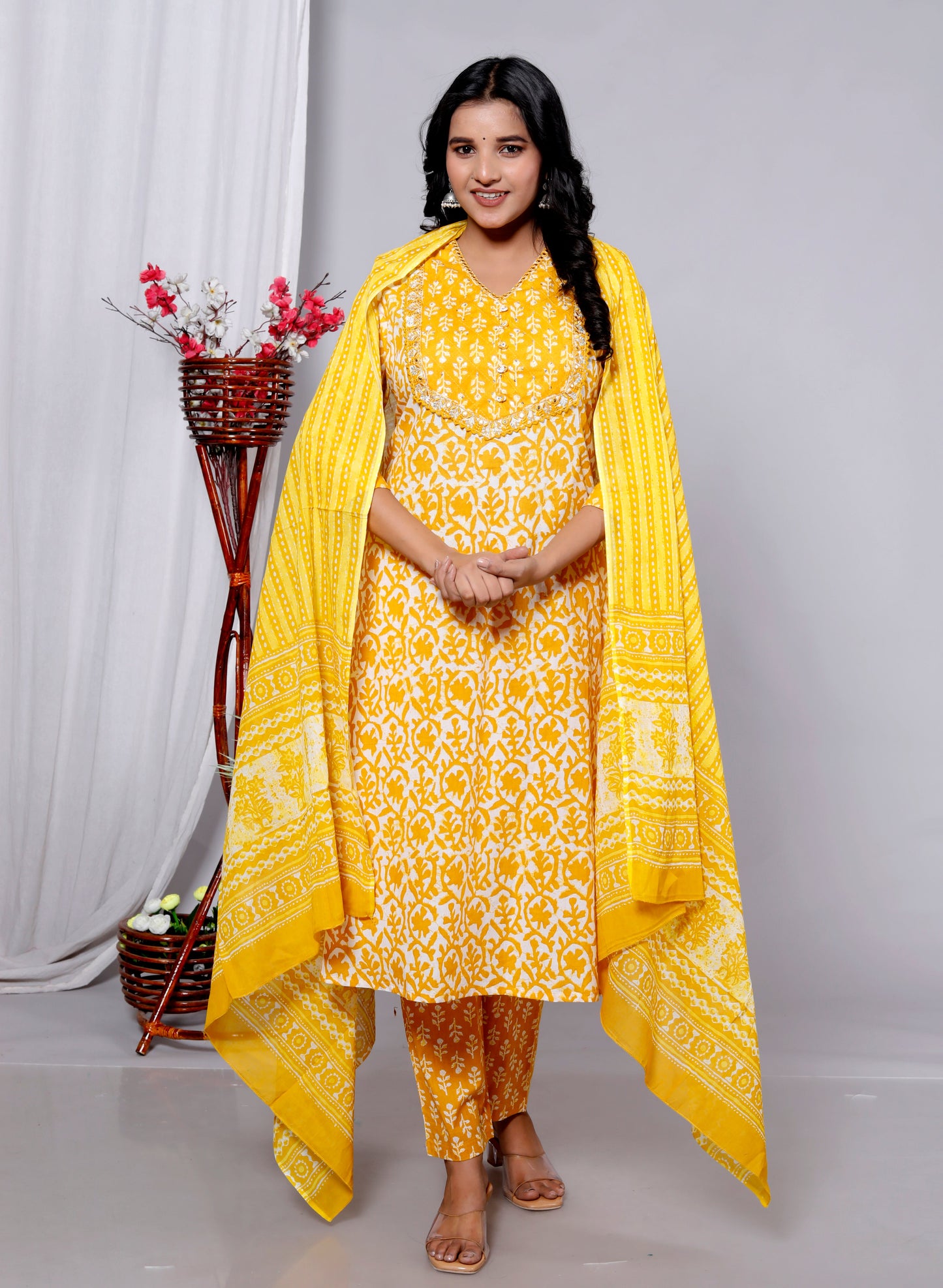 Yellow Cotton Printed Kurta Pant Set Dupatta with Embroidery work-800090