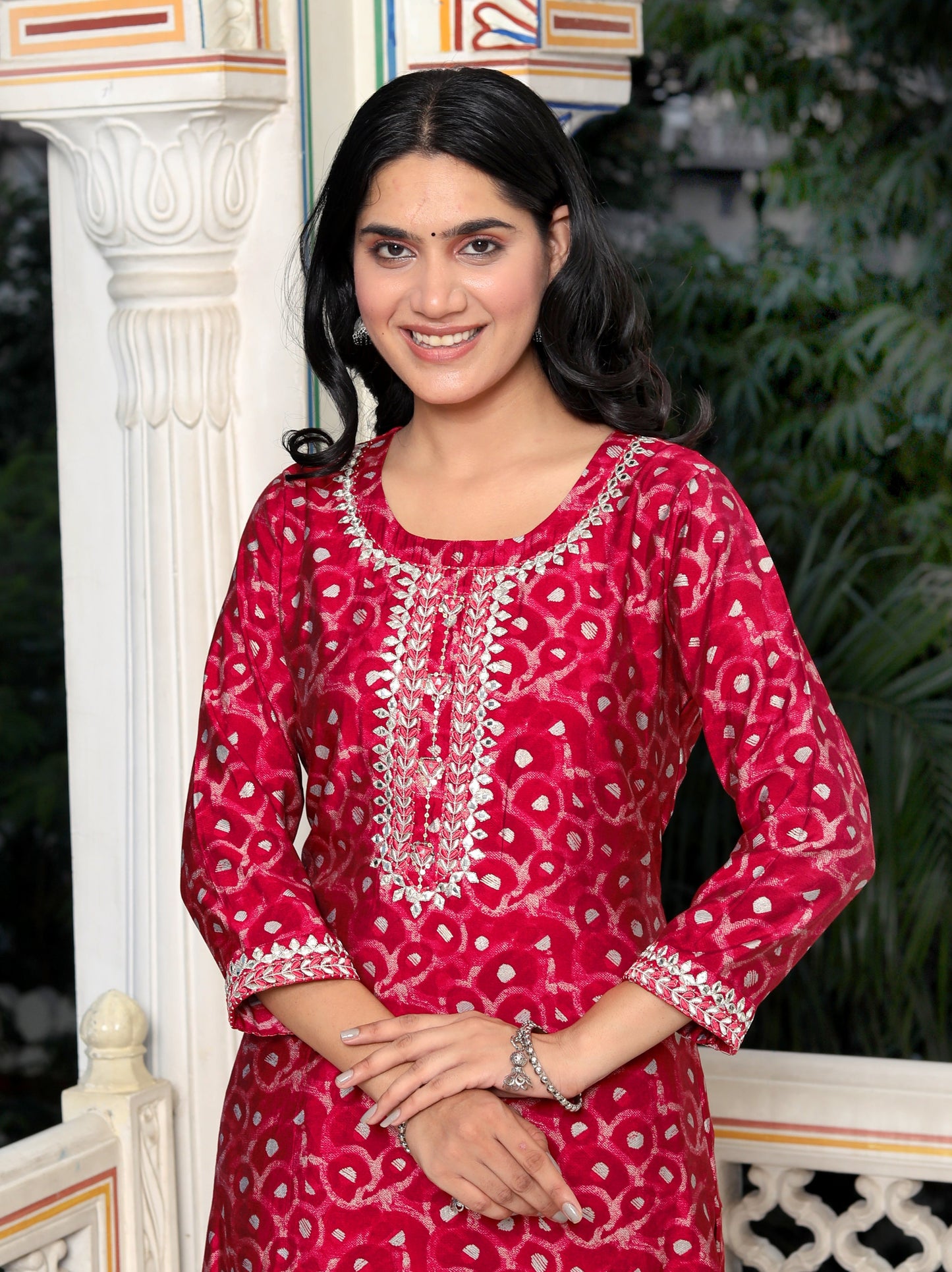 Red Muslin Printed Kurta Pant Set With Embroidery Work -900051