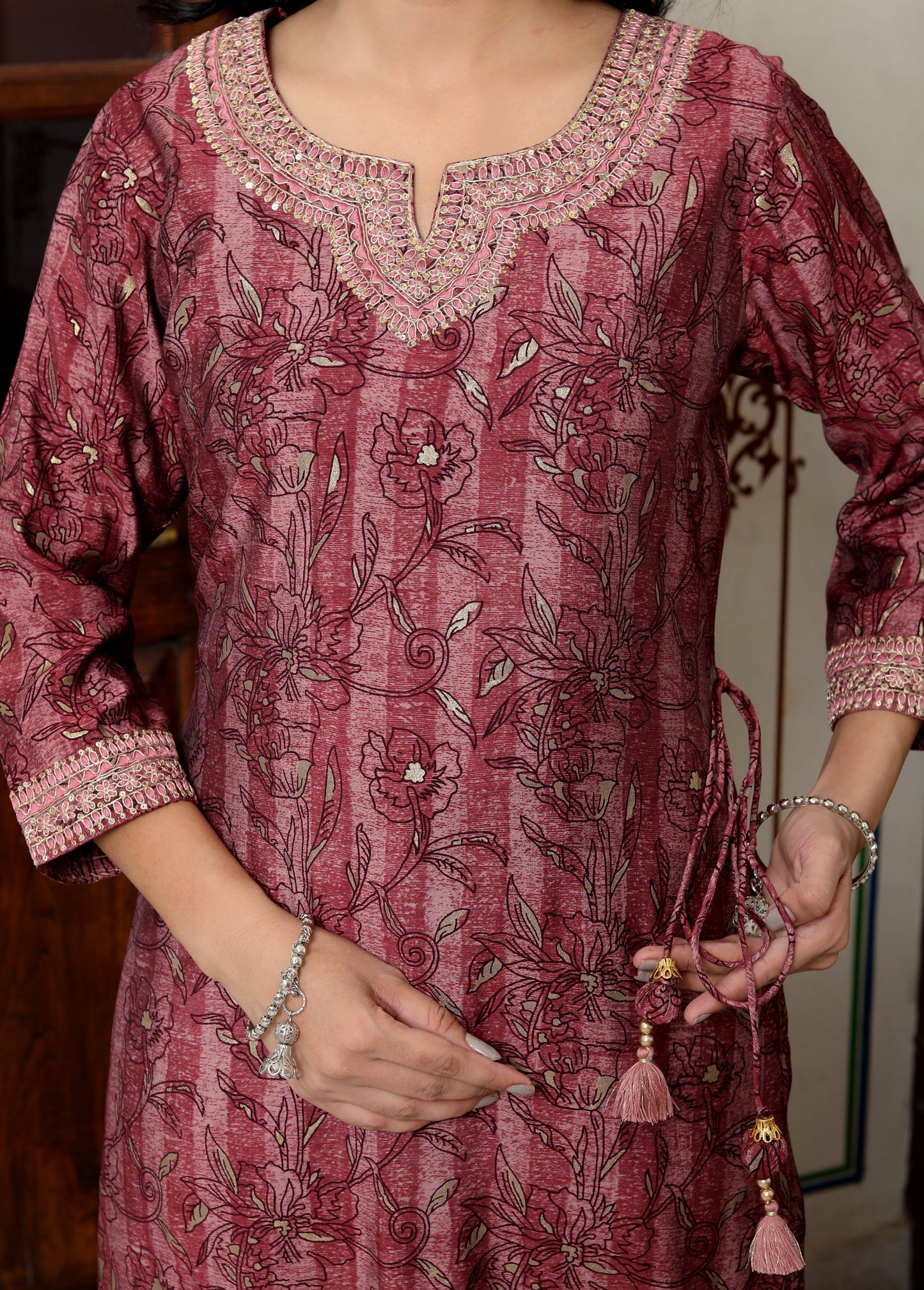 Wine Muslin Printed Kurta Pant Set With Embroidery Work -900052