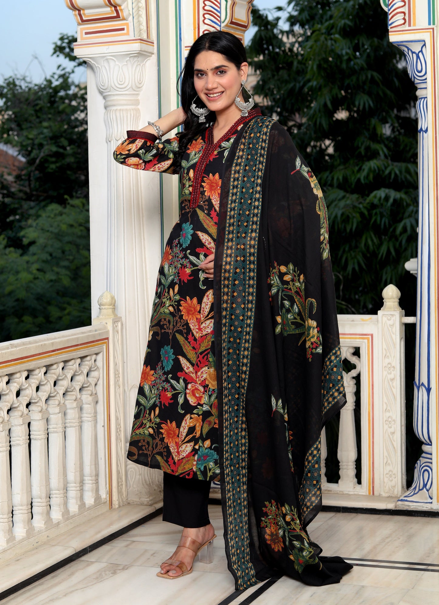 Black Cotton Printed Kurta Pant Set Dupatta with Embroidery work-800079