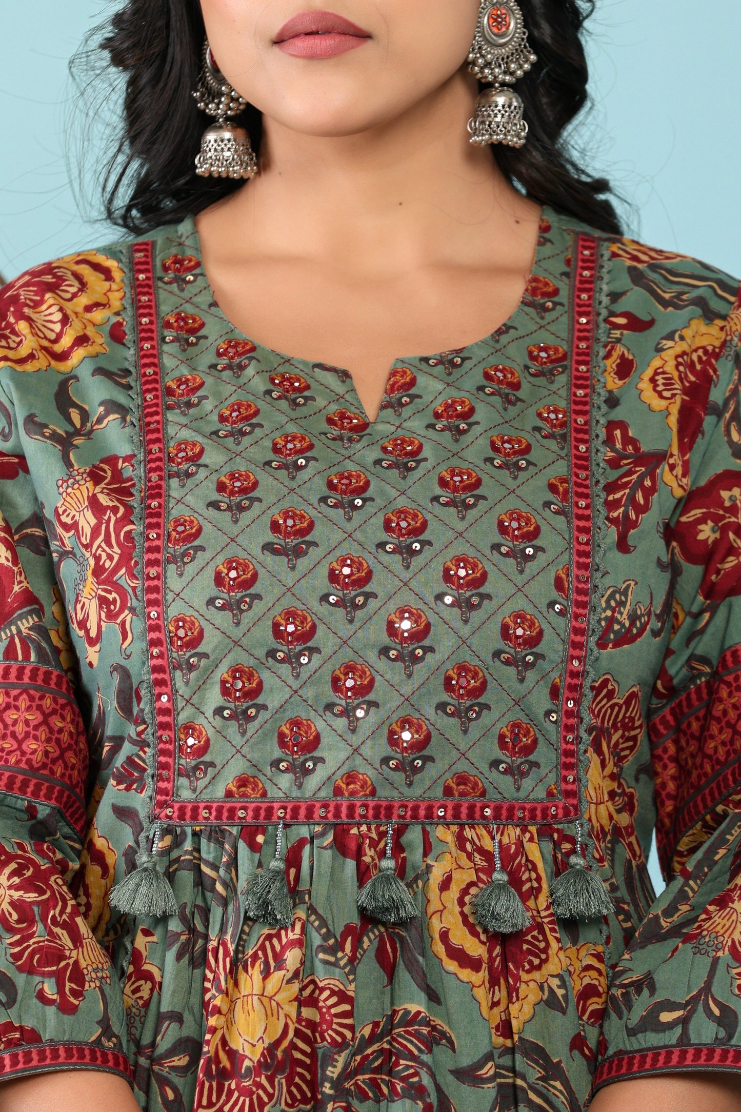 Green Cotton Printed Kurta Pant Set Dupatta with Embroidery work-800096