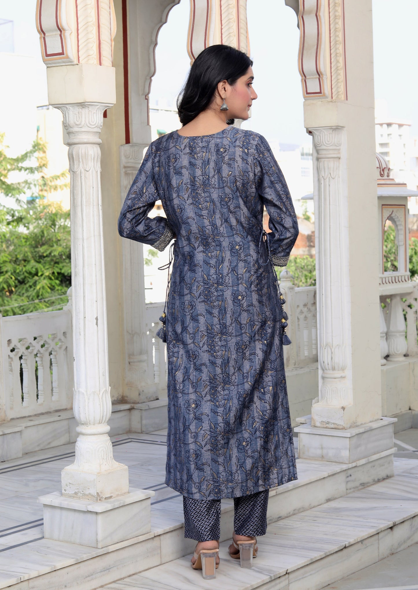Blue Muslin Printed Kurta Pant Set With Embroidery Work -900052