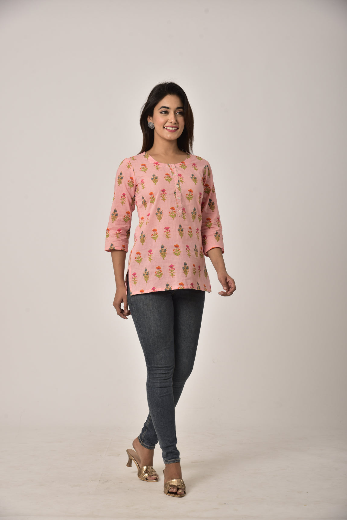 Pink Cotton Floral Print Short Kurta-444